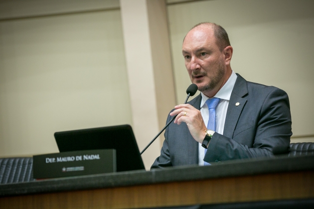  Deputado Mauro de Nadal é eleito para a Presidência da Alesc